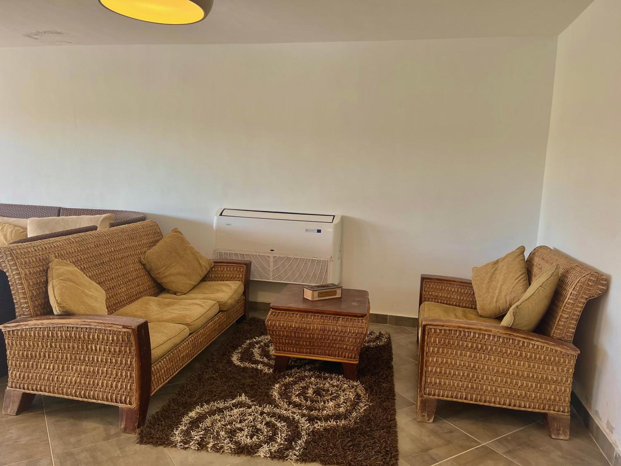 6 Brs W/ Private Pool - Sandy - Wifi וילה עיין סוחנה
